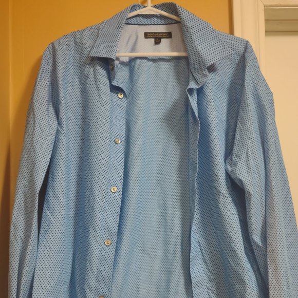 Banana Republic Dress Shirt Blue L